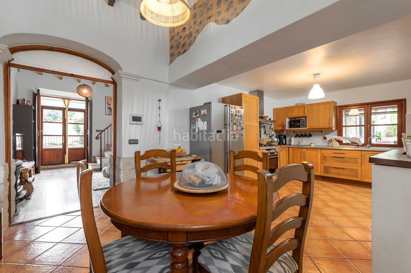 Foto c47f0bf4-d6f7-4e03-9de3-01ac7ae23578. Masia amb piscina a Sóller