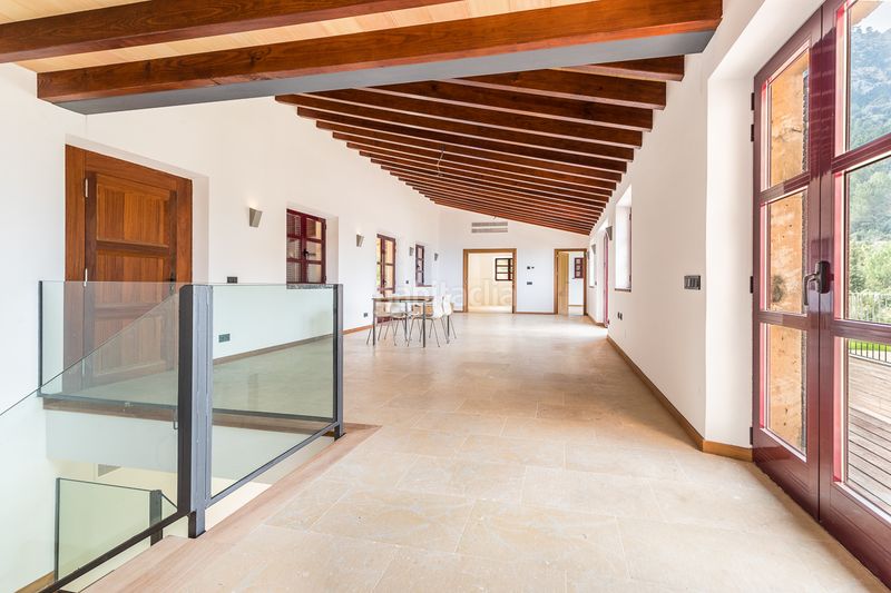 Foto a27c2a84-a006-4475-a5d0-978a941a4add. Masia amb aparcament piscina a Estellencs