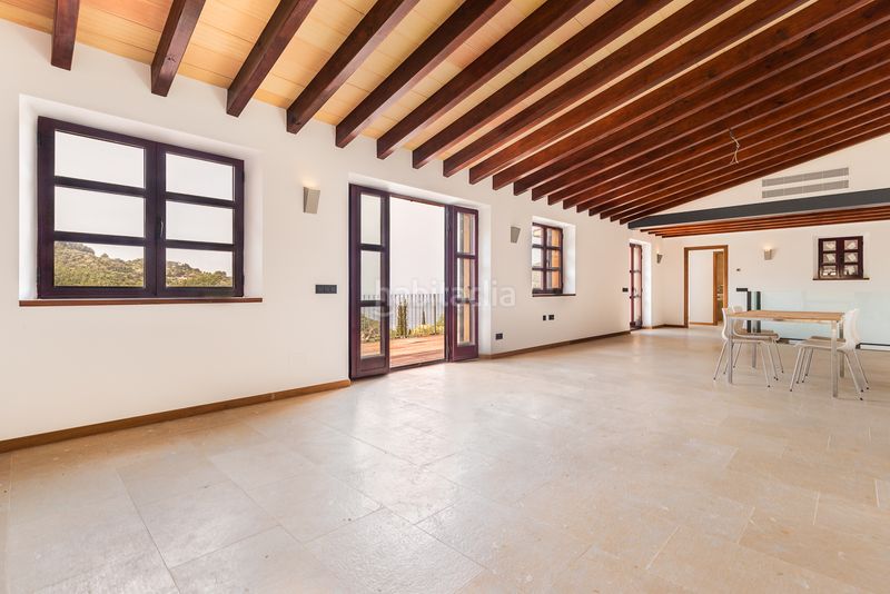 Foto f41d2164-2ec2-4097-b701-421cbdbb41f4. Masia amb aparcament piscina a Estellencs