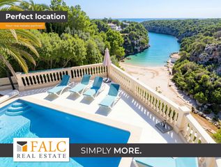 Casale in Cala Pi-Vallgornera. Villa exclusiva con licencia etv y vistas al mar