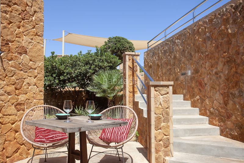 Foto ee659f8b-cf4b-4f3a-b994-3d7bb1e9116a. Masia amb calefacció aparcament piscina a Cala Ratjada Capdepera