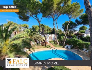 Edificio in Cala d´Or. Complejo vacacional en una ubicación privilegiada de cala dor tu