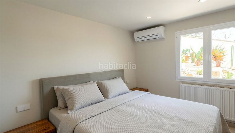 Foto adaab54a-2a65-44fa-8c0a-05fe75bb09a8. Casa amb calefacció aparcament piscina a port d´Andratx Andratx
