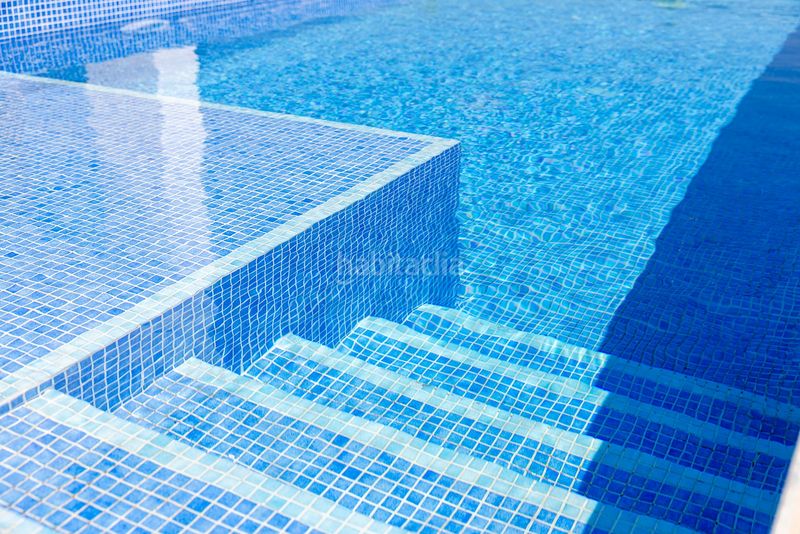 Foto 0fbb37a5-4aa8-4b74-addd-2b0cd7d0b9ee. Casa amb aparcament piscina a Casco urbano Polop