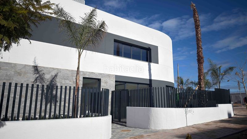 Foto a7f596b4-6da7-4b54-8753-ef33f7636a7c. Casa amb aparcament piscina a Centro - Muelle Pesquero Torrevieja