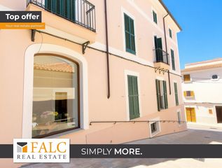 Edifici a Sineu. Inmueble de inversión en una ubicación privilegiada con múltiple