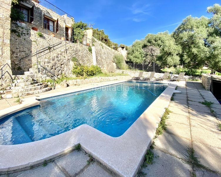 Foto 08819ea6-7e9b-4615-b6af-2acdfb038577. Casa adossada amb piscina a Selva