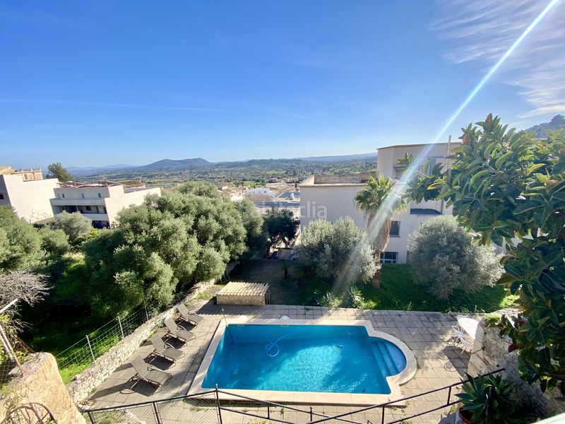 Foto 0ffe5d2a-1f32-4738-a853-1dc9a432650c. Casa adossada amb piscina a Selva