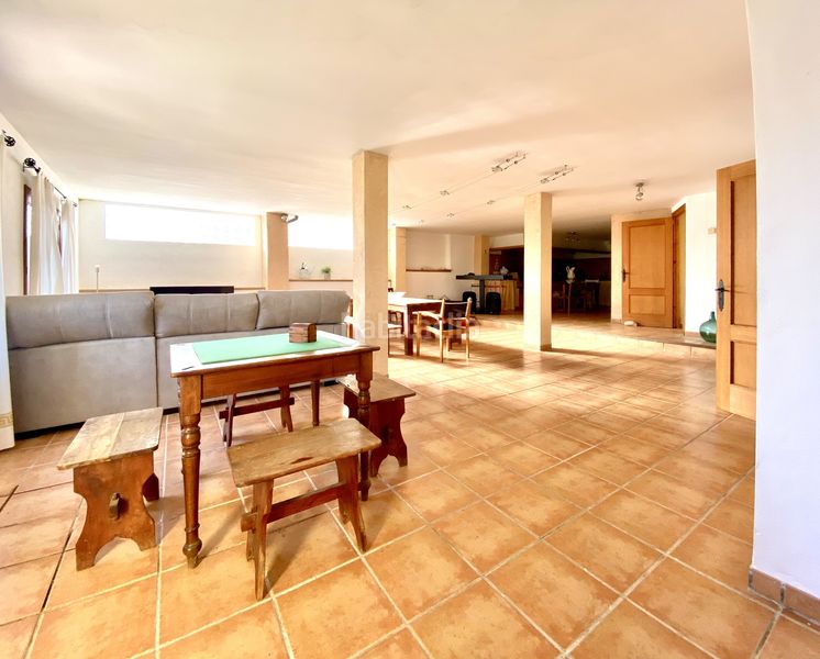 Foto 505f7181-83dd-4d1a-8b91-a50cd59b997c. Casa adossada amb piscina a Selva