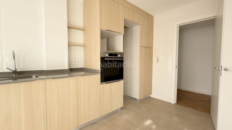 Foto c0d7ae64-3535-4d90-a901-5a48d7d023d8. Àtic a Foners Palma de Mallorca