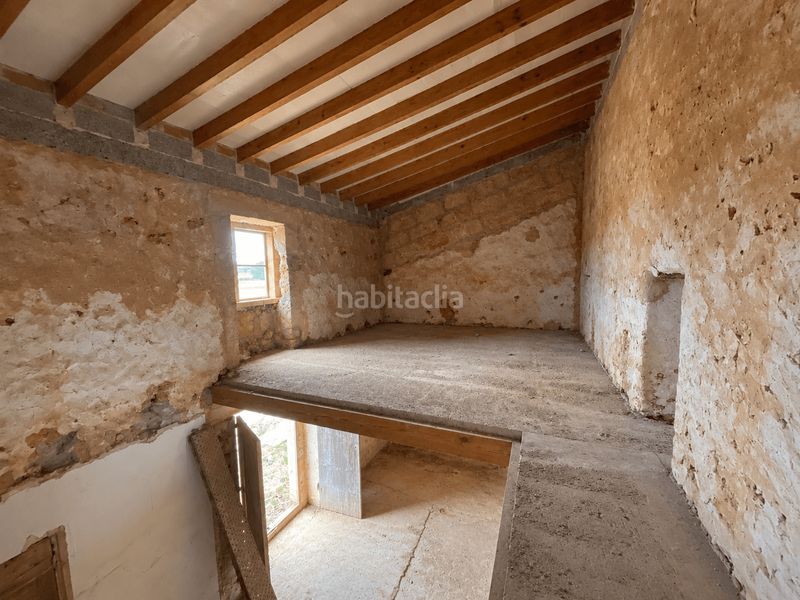 Foto aca9cbb7-6c8d-4336-933b-e4ea106ea5d1. Casa amb aparcament a Algaida