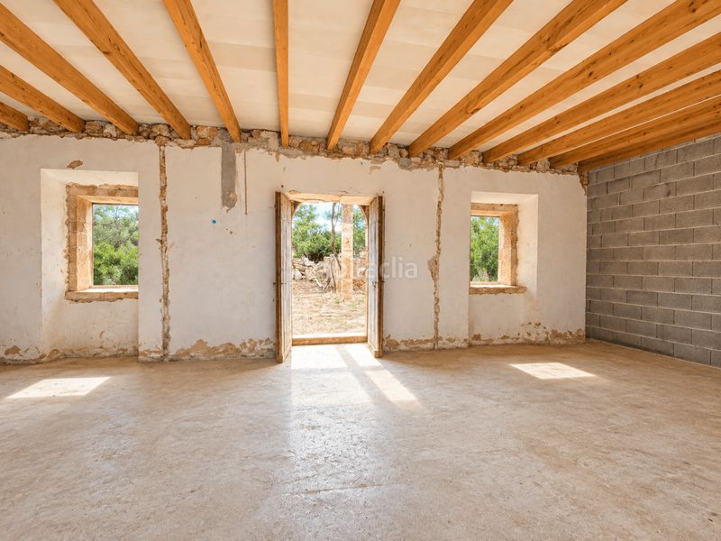 Foto b42741c1-5b6e-40e5-91c6-e93577309061. Casa amb aparcament a Algaida