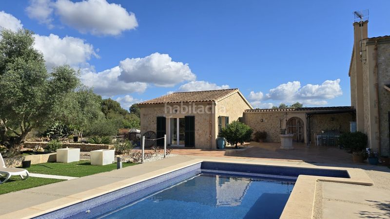 Foto 3b806af4-0ec2-43fb-ba46-324bfe8d600e. Casa amb calefacció aparcament piscina a Sant Llorenç des Cardassar
