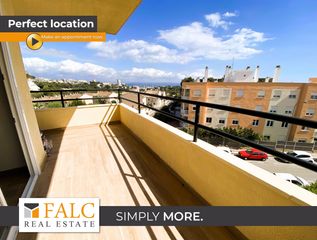 Apartament a Cala Major. Inversores tomen nota  2 estudios con vistas al mar!