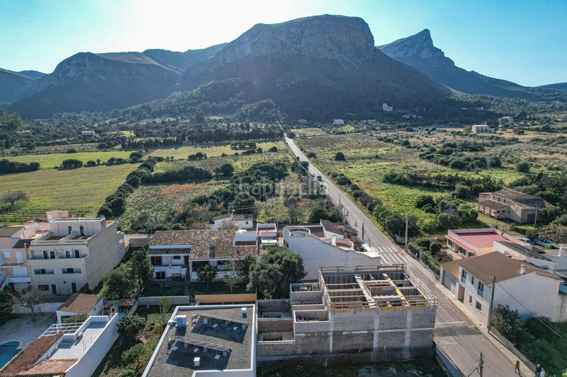 Foto 05d0dbcb-f58a-46a8-a5d5-d4289f7dc4d1. Casa pareada casas adosadas con piscina en construcción en colonia de sant pere en Artà