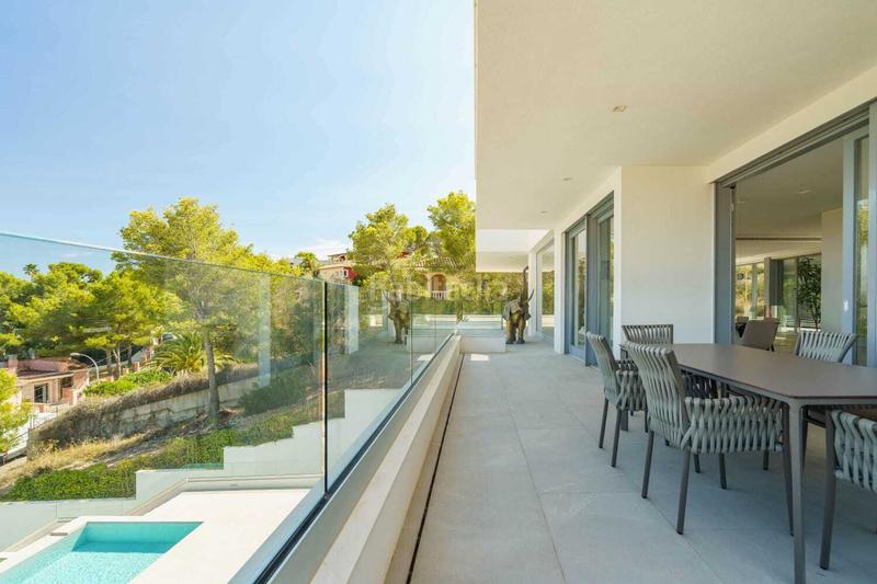 Foto f18fc772-ee61-483b-8682-ed337f019121. Casa en Palmanova Calvià