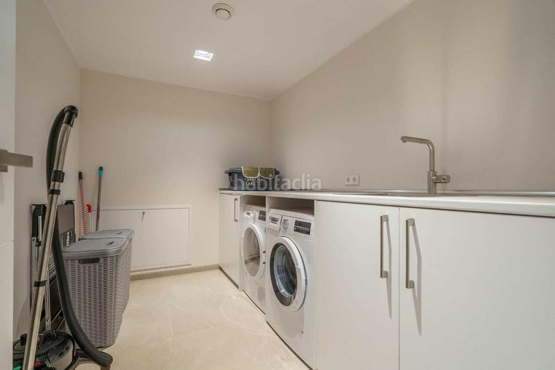 Foto f8e3ea8e-2eb6-4b2c-b5d3-13b6e980f335. Casa en Palmanova Calvià