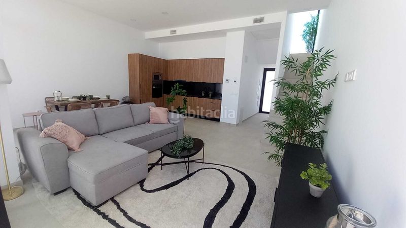 Foto ee46cd52-9a92-4a64-b7fb-04143720994a. Casa adossada a Pueblo Calp
