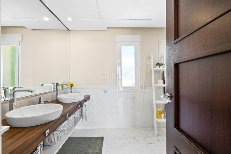 Foto 2ae36f4d-7460-490a-bb2f-9ac50b9383d8. House in Barrio del Centro Alicante