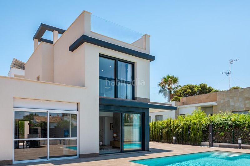 Foto 4583d2fc-7ce3-442a-97d7-ed07bc5e3720. Masia amb aparcament piscina a Playa Honda-Playa Paraíso Cartagena