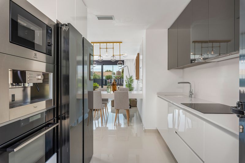 Foto 31f5ca5a-da06-4274-8ee6-00322da53334. Masia amb calefacció piscina a Playa Honda-Playa Paraíso Cartagena