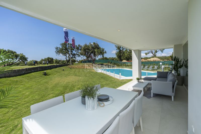 Foto 7f167a4f-4ad1-4957-b842-ab7dfd93b451. Apartament amb calefacció aparcament piscina a Sotogrande alto Sotogrande