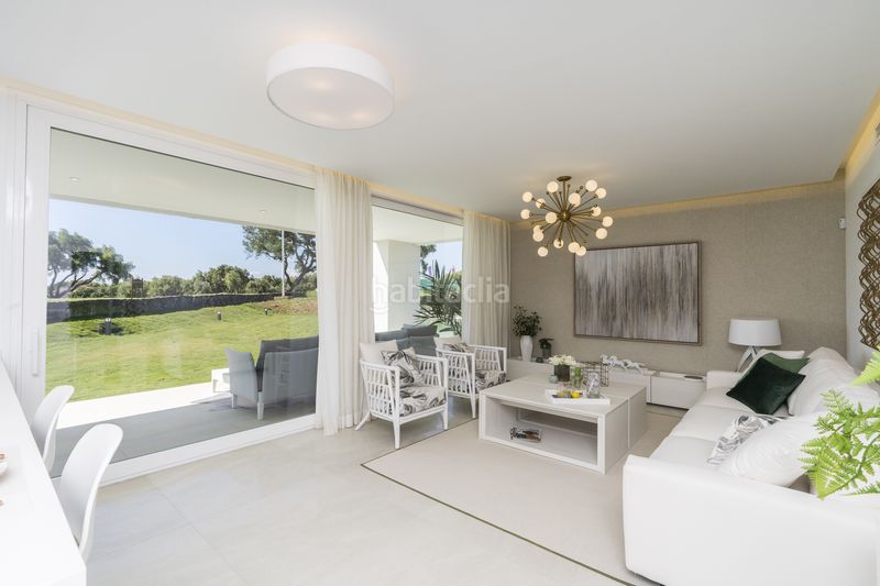 Foto 8dd1cbcb-0a3b-42a5-8799-25c3b7ff9c8f. Apartament amb calefacció aparcament piscina a Sotogrande alto Sotogrande
