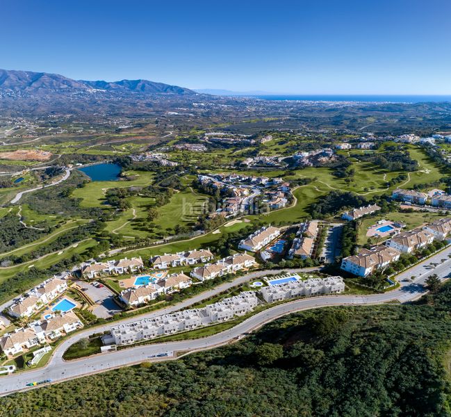 Foto ef6fe26b-4563-4af3-8f4a-4f00178229d0. Apartament amb calefacció aparcament piscina a Mijas pueblo Mijas