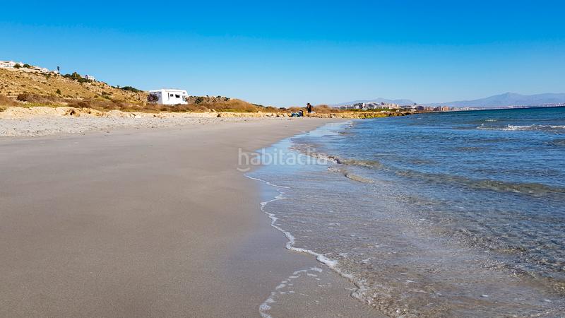 Foto 70bdbe1c-8165-42b5-acef-b842d3854eef. Apartament amb piscina a Centro Santa Pola