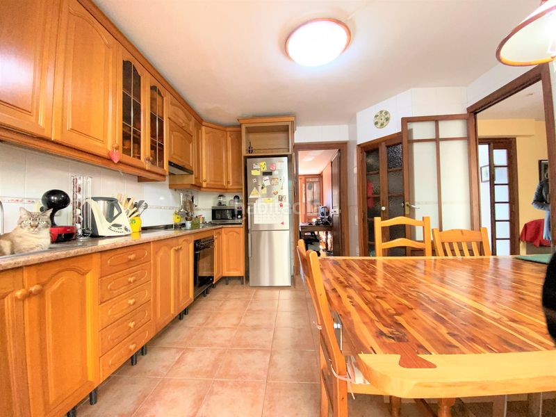 Foto f2e70ec6-e35d-47bb-8e23-69d9ac82bb16. Casa adossada amb calefacció a Foners Palma de Mallorca