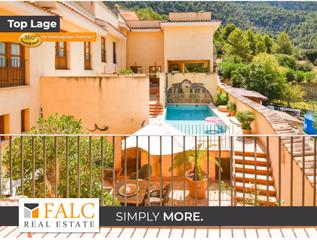 Semi detached house in Andratx