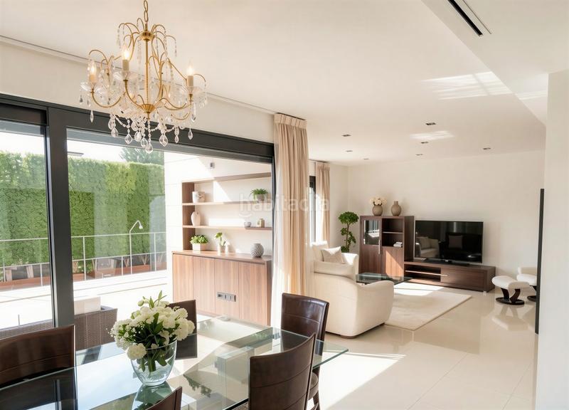 Foto 15dcadbd-d09e-4300-8e53-0f6ee8ed607f. Casa amb piscina a Ciudad Jardín Palma de Mallorca