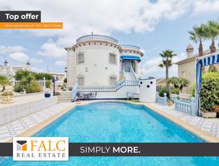 House in San Miguel de Salinas