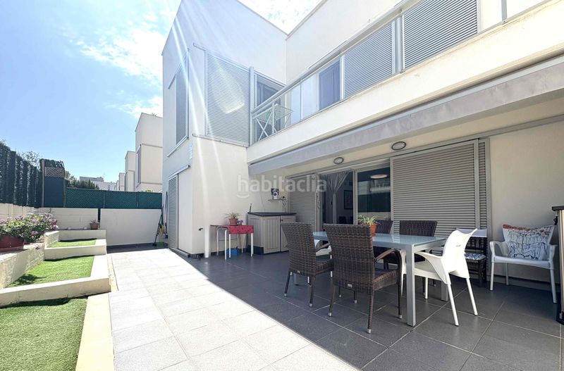 Foto 1eab8046-a24b-4c6b-8b07-ab437b32f88c. Casa adossada amb aparcament piscina a Les Maravelles Palma de Mallorca