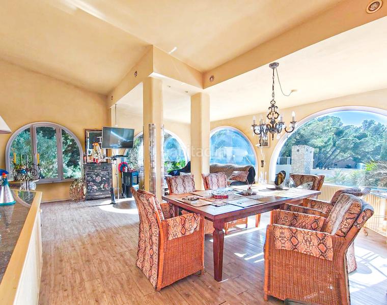 Foto d1615a01-eac9-4a88-9708-d7f1bb98a3d0. Maison dans Costa de la Calma Calvià