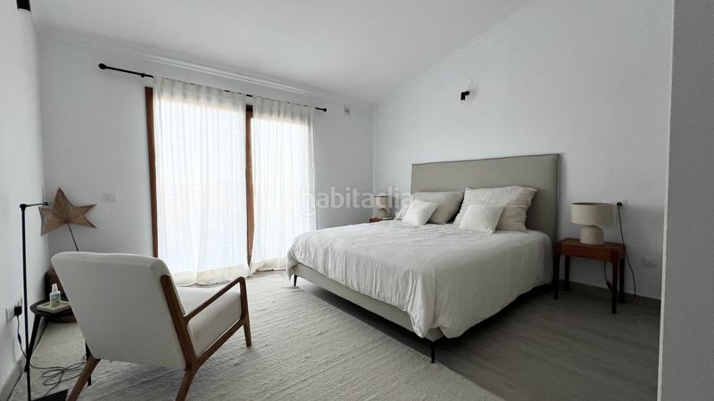 Foto 2543acce-0c74-4690-951e-109786851884. Masia amb aparcament piscina a Sencelles