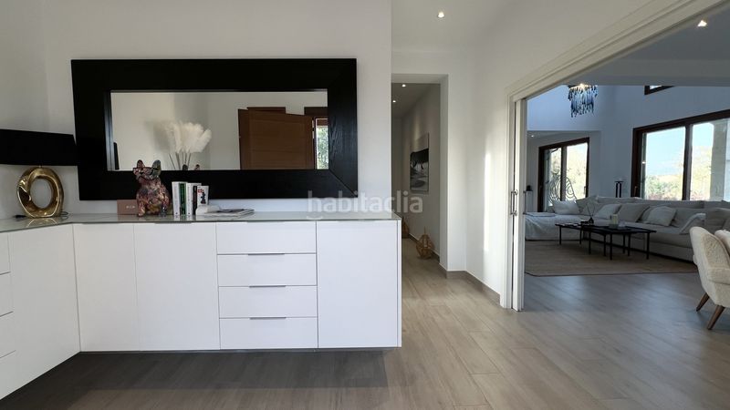 Foto fc79f824-d1c0-4c46-8834-69bef0d91b6a. Masia amb aparcament piscina a Sencelles