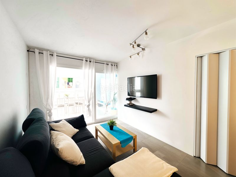 Foto 9b6c1571-6349-401c-8c70-0622a031246a. Apartamento luz, espacio y mar su piso en la playa en Llucmajor