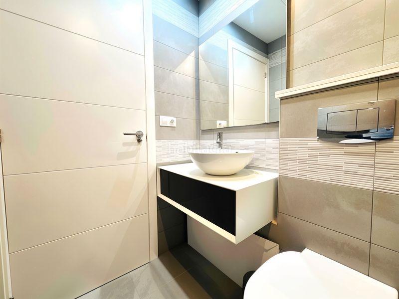 Foto bc7d1e73-9b65-44e5-b34d-1e942c7a48af. Apartamento luz, espacio y mar su piso en la playa en Llucmajor