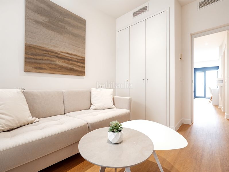 Foto c521f501-b883-4045-ba4d-3db24a587fc5. Apartament amb piscina a Pere Garau Palma de Mallorca