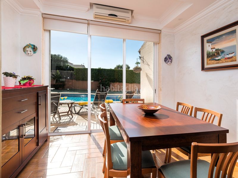 Foto bba0d85e-9c56-4ad0-8adf-dfc98a8cac00. Casa amb calefacció aparcament piscina a Portocolom Felanitx