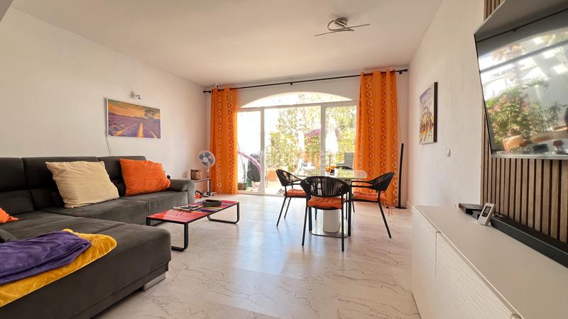 Foto b81fcb2f-6bfe-41ca-9955-1312f5ea391f. Maison jumelée dans Cala d´Or Santanyí