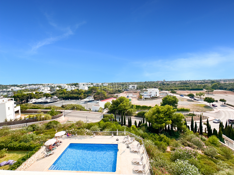 Foto a1ae5c42-90e3-4ee4-bc59-dee5e2c85283. Attico con piscina in Cala d´Or Santanyí