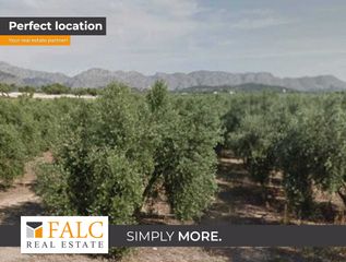 Residential Plot in Ciutat d´Alcúdia. Entre las montañas y el mar  solar exclusivo en el norte de mall