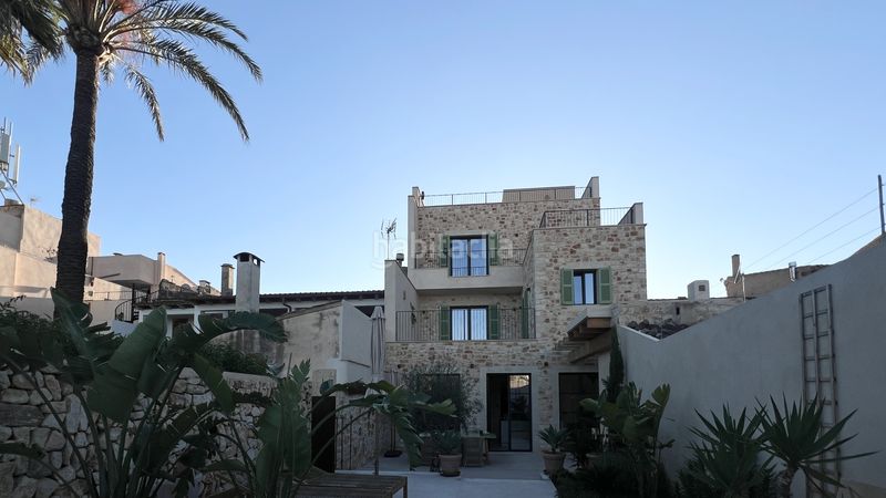 Foto 0c947358-e22b-4548-9cdb-5965c24126c1. Casa amb aparcament piscina a Santanyí poble Santanyí