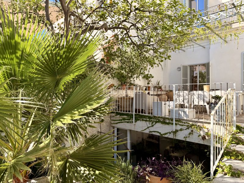 Foto 3f410eeb-9213-4e9f-8ad2-72f201f10ebe. Casa amb calefacció aparcament piscina a Ciudad Jardín Palma de Mallorca