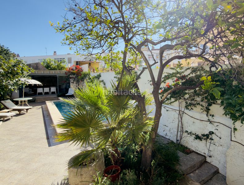 Foto e6559060-d3c2-4612-a16d-d7ee24a266b7. Casa amb calefacció aparcament piscina a Ciudad Jardín Palma de Mallorca