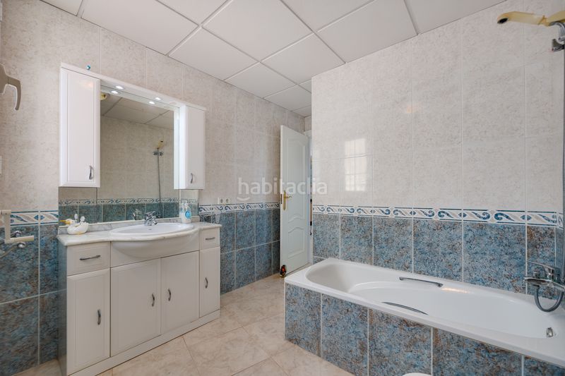 Foto 2207a4d9-0ede-4f6b-9438-756d1ed22454. Pis amb aparcament a El Acequión Torrevieja