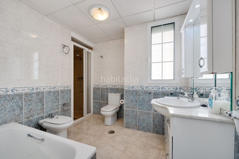 Foto 34c7a404-0160-440f-bc49-f89b2f5a7595. Pis amb aparcament a El Acequión Torrevieja