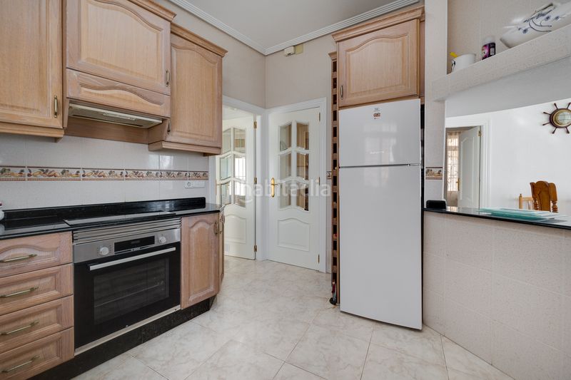 Foto 44193b10-0922-4b1e-8e99-6e5228f0d114. Pis amb aparcament a El Acequión Torrevieja